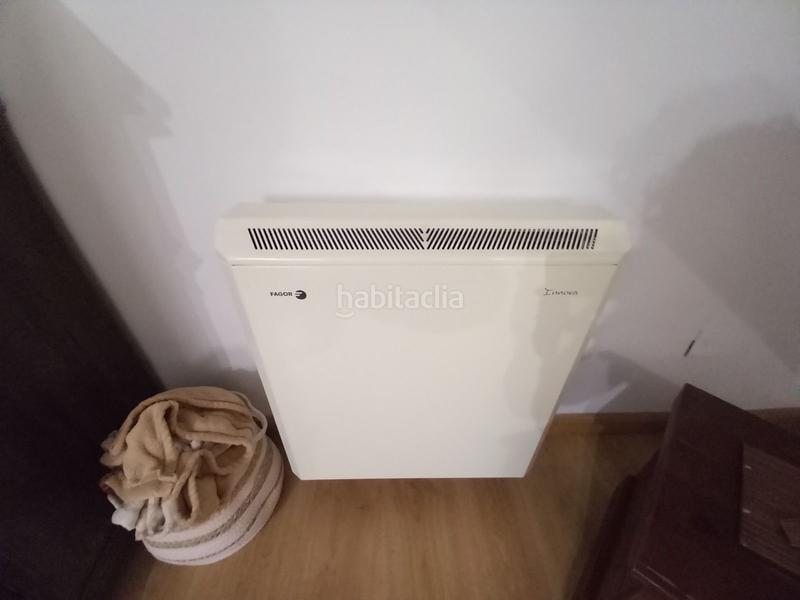 Foto e58dc3ad-be22-44b4-9de6-28c30e0f0c87. Dúplex amb calefacció a Centro Ronda