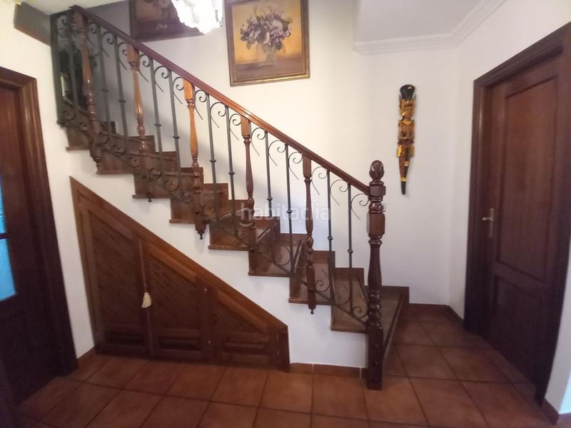 Foto eea7762e-d7b0-42cd-b112-c288f5ec5965. Casa adosada adosado en urbanización en La Planilla Ronda