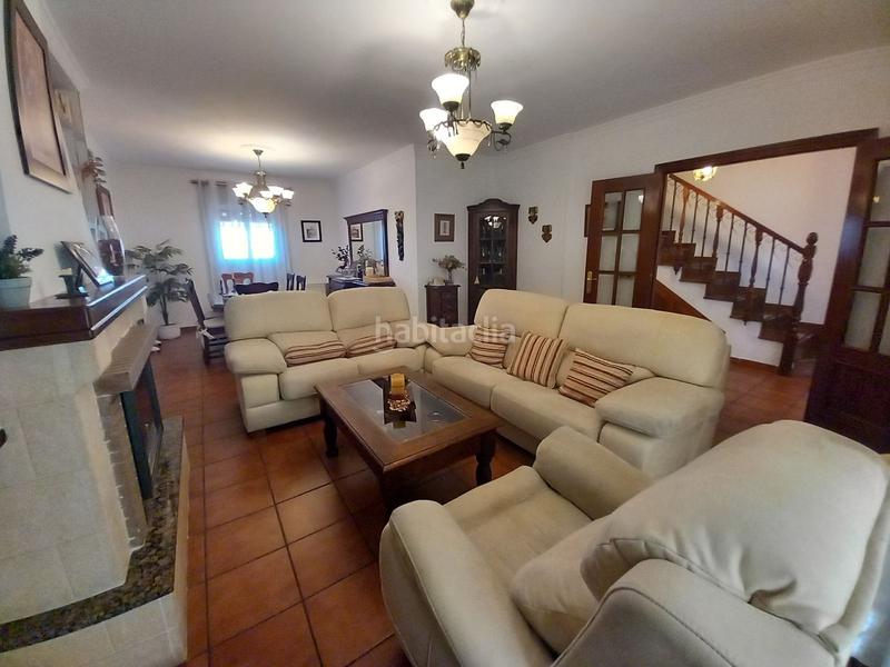 Foto f639cdef-f454-4dc5-b543-e8d5ee6044bc. Casa adosada adosado en urbanización en La Planilla Ronda