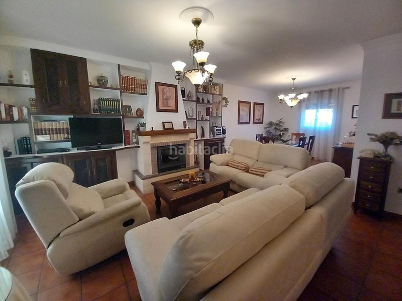 Foto ffbca367-d08d-43d6-80e3-2b1914cd4d3a. Casa adosada adosado en urbanización en La Planilla Ronda