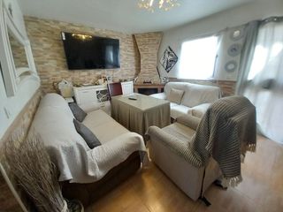 Casa adossada en El Fuerte - La Dehesa. Adosado con patio