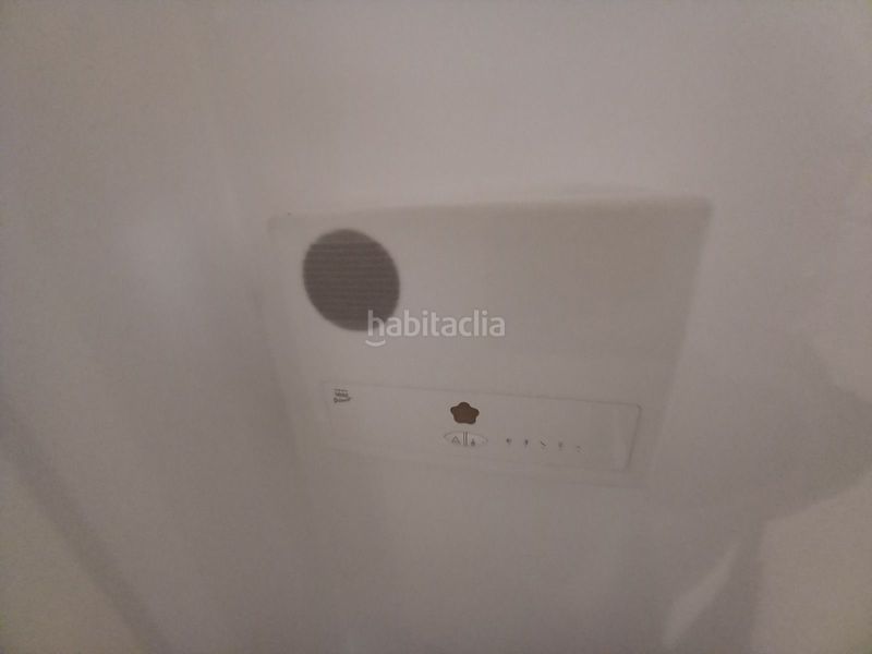 Foto 8039bb45-5869-49e3-aa11-fefb95cc7efd. Pis amb calefacció piscina a Centro Ronda