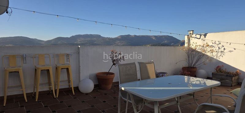 Foto 87a383fb-f8b0-4330-ae7c-4b9da26290d3. Àtic amb calefacció a Centro Ronda
