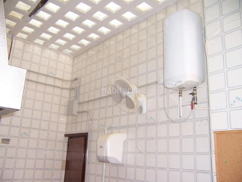 Foto b7f19e3b-c212-449c-840b-9b9cd77bf51c. Local comercial local en el Centro en Centro Ronda