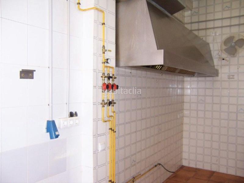 Foto d35a6ea6-27d9-4d3f-b7f9-eb21891c166f. Local comercial local en el Centro en Centro Ronda