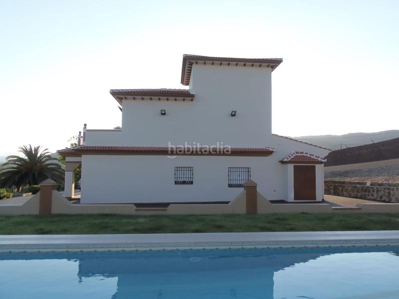 Foto dd7d9723-9a6a-468f-ac09-3c7e7d88a7e5. Casa amb aparcament a Arriate