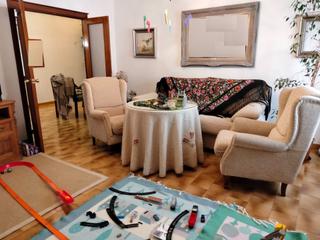 Maison à San Rafael. Casa con localgaraje