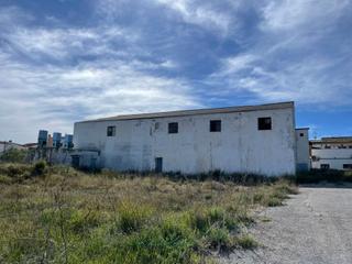 Bâtiment à usage industriel à Partidas Norte. Nave para reformar