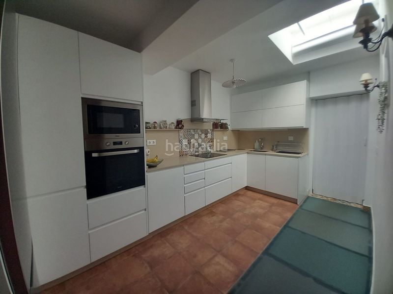 Foto fe7e3819-2236-4c93-830b-d1d26e7e610f. Casa amb calefacció a Centro Ronda