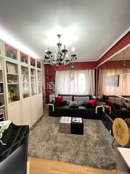 Foto 12c88a15-480d-4857-a5fe-7aeaf1b15032. Pis amb xemeneia calefacció a Txurdinaga Bilbao