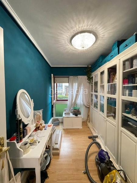 Foto 1b26974b-c127-4a34-9505-aeb428faee88. Pis amb xemeneia calefacció a Txurdinaga Bilbao