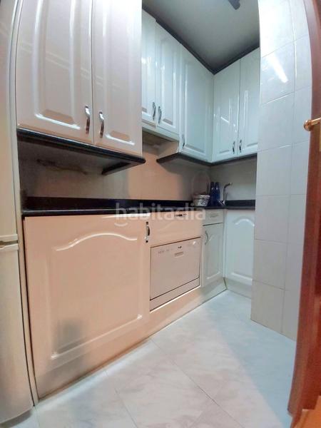 Foto 20111d65-0fb3-4369-9ffa-1d6852626409. Pis amb xemeneia calefacció a Txurdinaga Bilbao