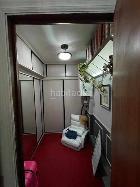 Foto 3c2b883d-473e-41f2-9473-577faf852ba4. Pis amb xemeneia calefacció a Txurdinaga Bilbao