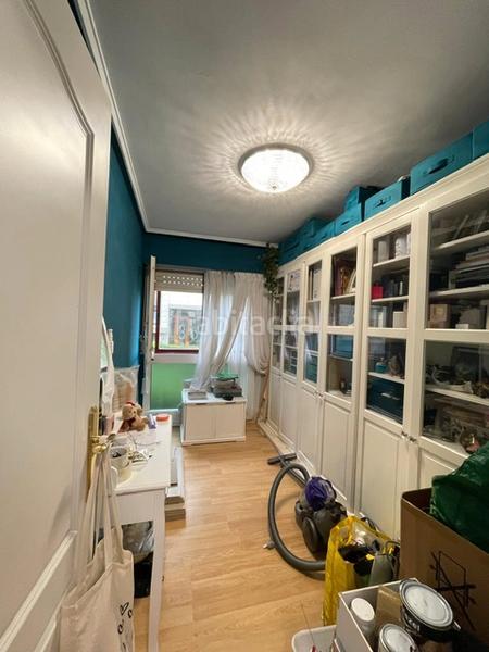 Foto 45fcf72d-1736-4cd7-b59e-d97ce58f727b. Pis amb xemeneia calefacció a Txurdinaga Bilbao