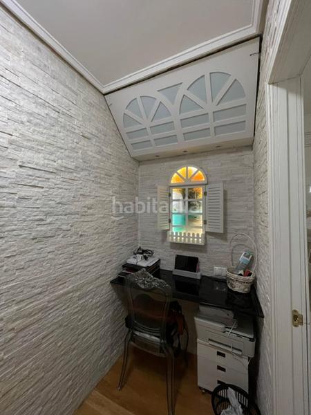 Foto 70848d46-f973-45a2-8910-bd138a0dac8f. Pis amb xemeneia calefacció a Txurdinaga Bilbao