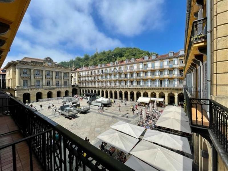 Foto 566edea5-1420-4456-9d34-9f8c05b80717. Location appartement dans constitución plaza 145 dans Donostia - San Sebastián