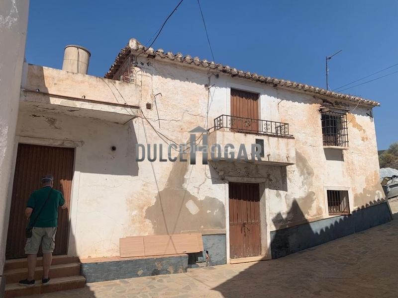 Foto f78eda0b-3640-49d4-9a89-99a8fff5a85b. Masía casa en benaque con terreno! en Macharaviaya