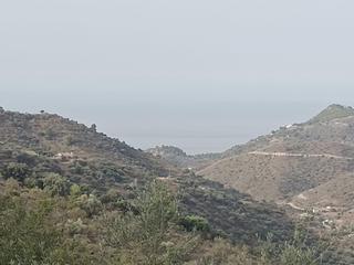 Finca rústica a Olías. Magnificas parcelas con vistas espectaculares a la bahía malague