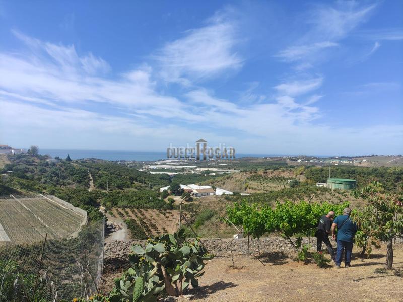 Foto bdfcb7c0-6a45-4bd9-9941-36bf28b5f996. Casale con parcheggio in Almayate Bajo