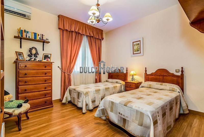 Foto 730f60a9-fd4f-4efc-b4f2-fc2d2a89d3ac. Chalet  en serramar en La Cala del Moral Rincón de la Victoria