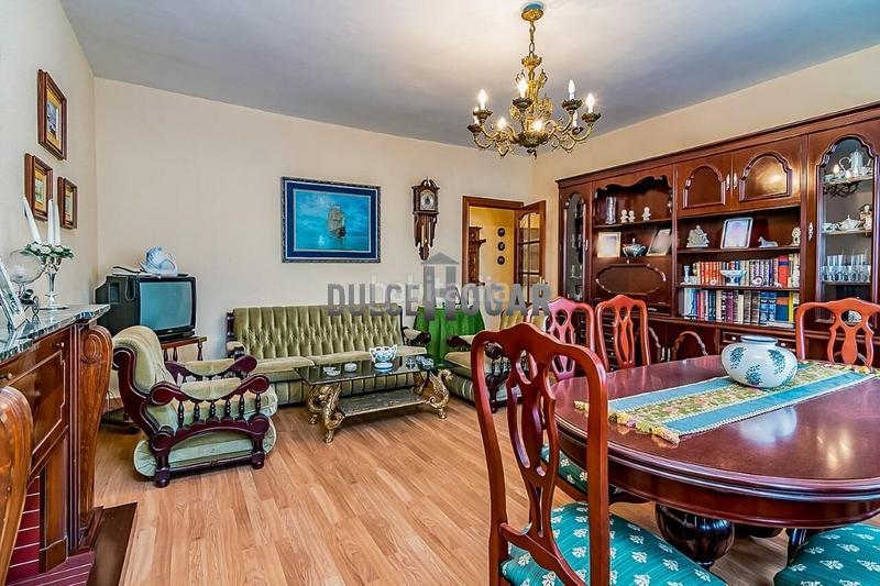 Foto f78ded8a-8355-46aa-b66c-e88cf7c26ffb. Chalet  en serramar en La Cala del Moral Rincón de la Victoria