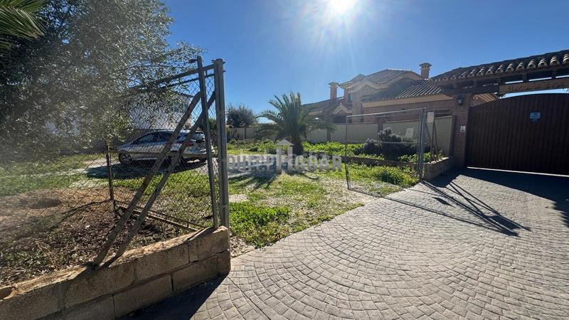Foto a834bd1d-7b4d-4a44-96cb-8ef52c3cef26. Terreno residenziale in La Cala del Moral Rincón de la Victoria