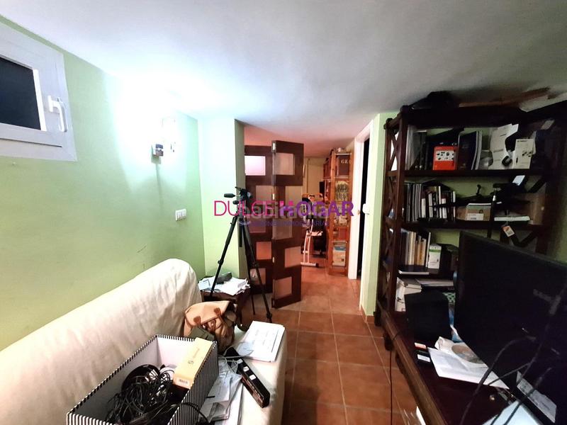 Foto 8a9a2be8-8dcd-42f2-8424-8d44a4a59ed7. Maison jumelée avec parking dans La Cala del Moral Rincón de la Victoria