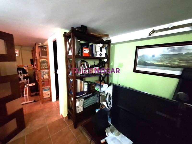 Foto bb875fe8-e889-495c-8efa-289b23a4a23e. Maison jumelée avec parking dans La Cala del Moral Rincón de la Victoria