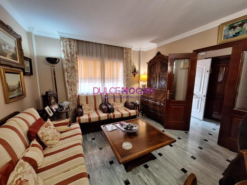 Foto d30ee009-fd21-4bd4-ab93-b81784b63cd0. Maison jumelée avec parking dans La Cala del Moral Rincón de la Victoria