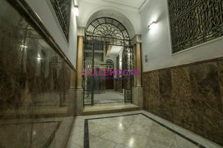Pis  Plaza merced la. Espectacular piso plaza de la merced