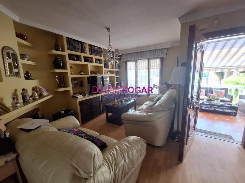 Foto 63ebc5f3-c70f-4949-bd5b-7d48103e4a39. Maison jumelée avec parking dans La Cala del Moral Rincón de la Victoria