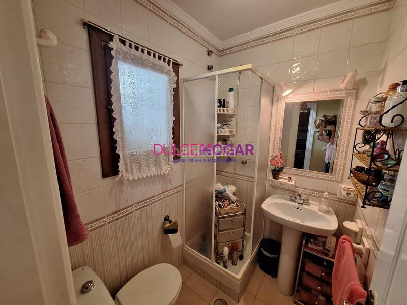 Foto 7d1d0aa9-033a-4bf9-a3f9-191ae1b0eb16. Maison jumelée avec parking dans La Cala del Moral Rincón de la Victoria