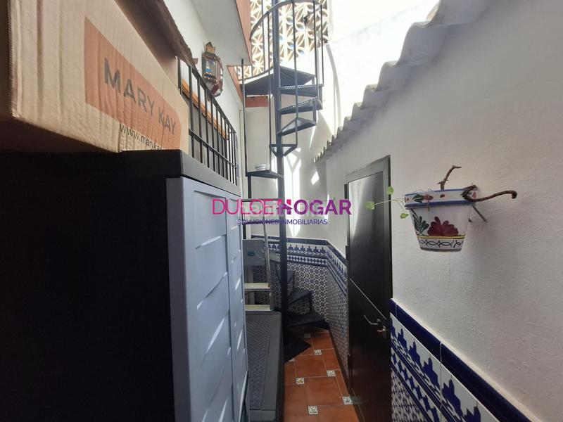 Foto db9dbfef-4130-4a2b-932f-b3d8043707a0. Maison jumelée avec parking dans La Cala del Moral Rincón de la Victoria