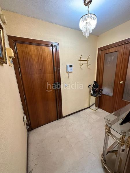 Foto 6200a826-229a-4df8-b196-00678ca6d292. Piso  de tres habitaciones en zona de vialia. en Málaga