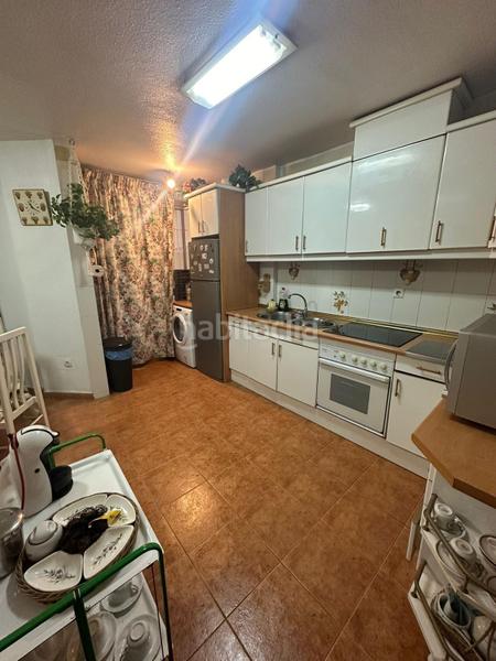 Foto cdec2168-1d4f-40d3-b633-0d20c4e1fc6d. Piso  de tres habitaciones en zona de vialia. en Málaga