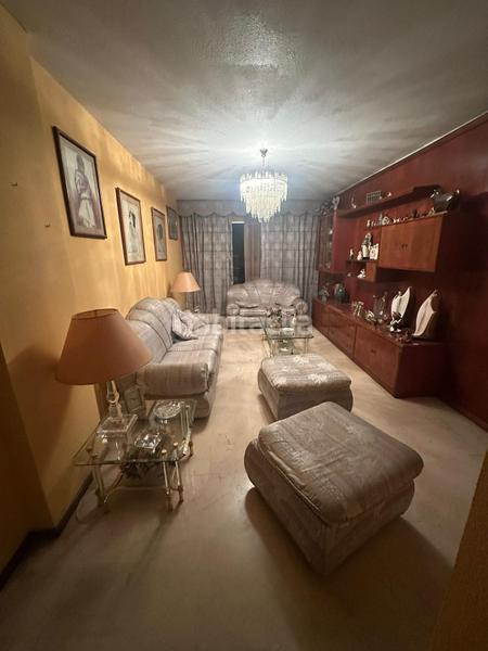 Foto ee7cc85d-8d57-4396-9d22-7590c9b1afb4. Piso  de tres habitaciones en zona de vialia. en Málaga