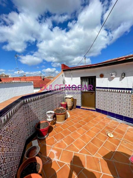 Foto 4273d159-f73a-406b-a0c1-c30410f1c141. Chalet in La Ciudad Ronda