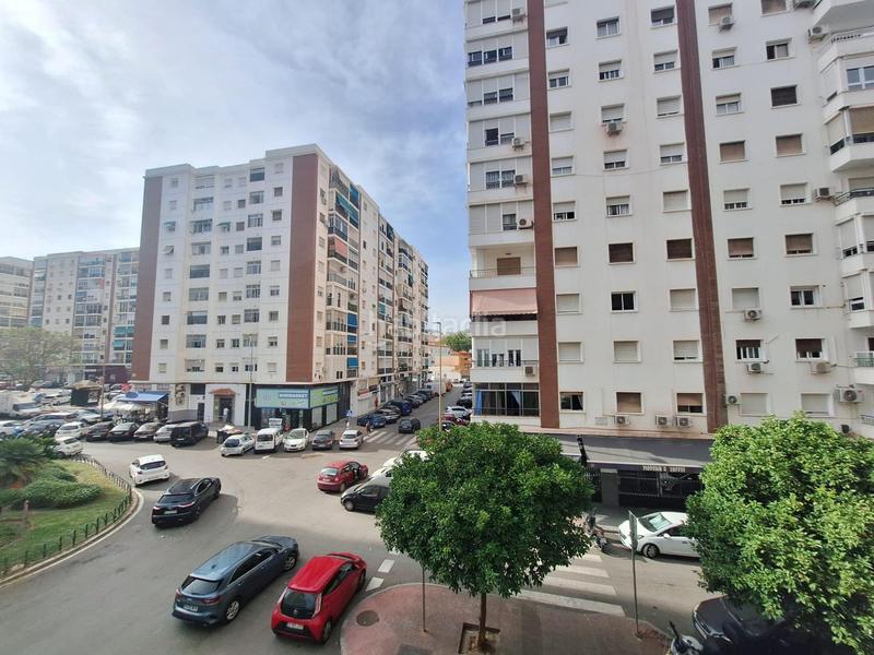 Foto 3548295a-0c95-4066-87c1-859a1cf10f80. Piso estupendo piso en gamarra en Los Castillejos - La Trinidad Málaga