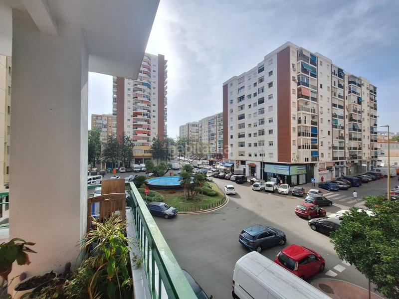 Foto 792291d1-cf58-44c7-8395-b58f2f925d0a. Piso estupendo piso en gamarra en Los Castillejos - La Trinidad Málaga