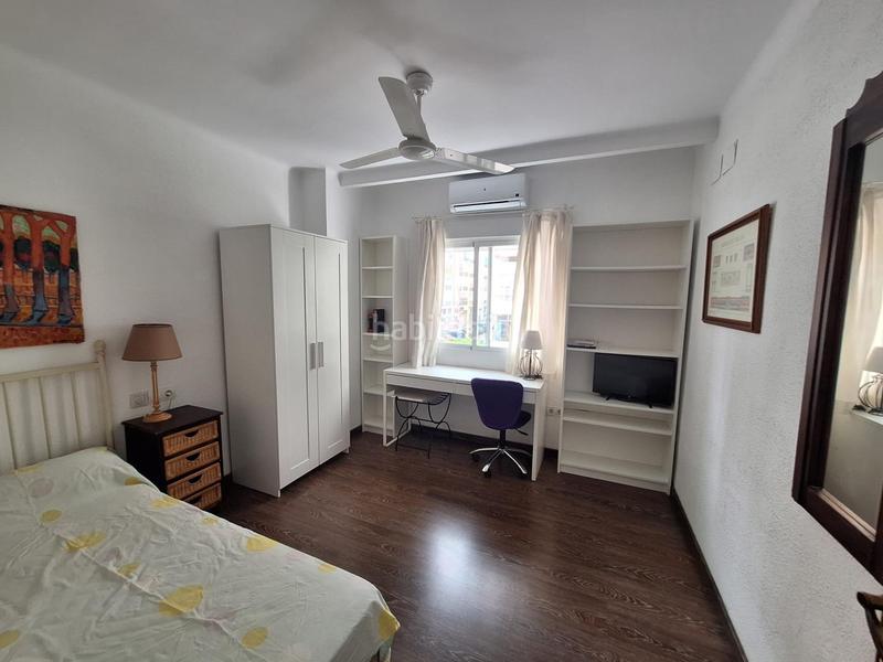 Foto 81971edc-4571-4370-85ac-d0b120fda95d. Piso estupendo piso en gamarra en Los Castillejos - La Trinidad Málaga