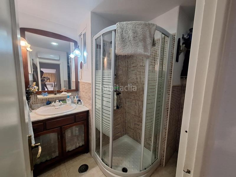 Foto c54a3819-424d-46aa-95db-32f2da500a67. Piso estupendo piso en gamarra en Los Castillejos - La Trinidad Málaga