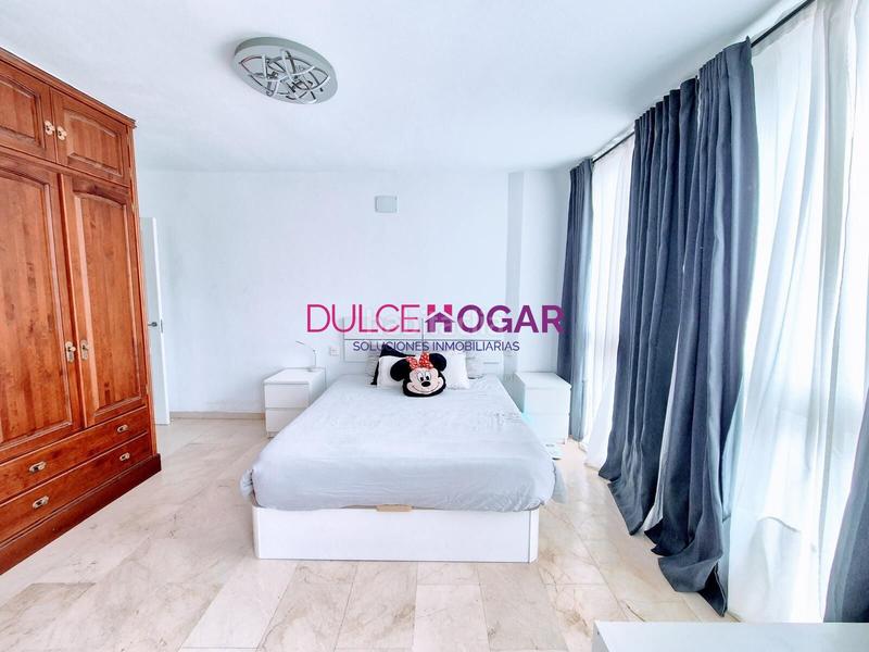 Foto 79989e21-131f-4161-ad1a-49e7fafa11e8. Piso  en pleno centro en Zona Calvario Estepona