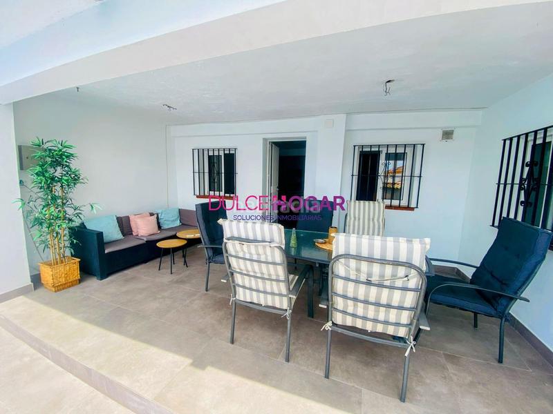 Foto 6de54e0a-8ea4-4bd6-bcf6-890c83fb06e7. Chalet avec piscine dans Centro Ronda
