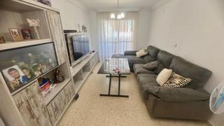 Etagenwohnung en Santa Cristina - San Rafael. Magnifico piso de tres dormitorios con dos baos.