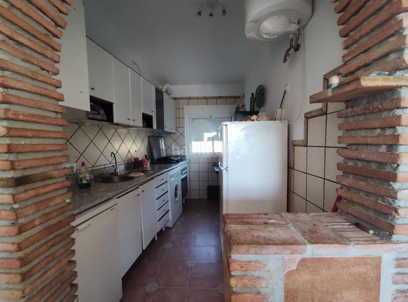 Foto 28cd2889-49b1-4915-a410-616c0f027a54. Masia amb piscina a Cútar