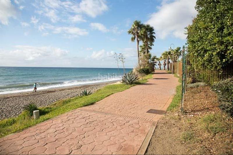 Foto f5f26652-2c96-4e3d-a524-2c0cffac6663. Appartamento con piscina in El Velerín Estepona