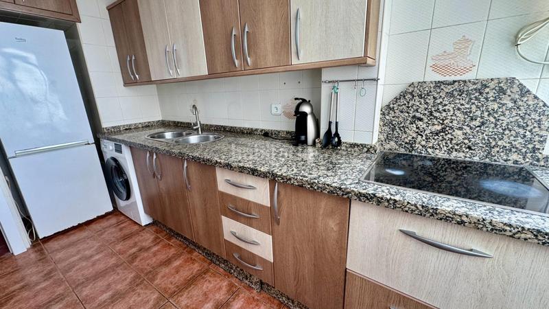 Foto 8fd48e7d-a118-4a5e-8fc1-45cf4f89275e. Piso magnifico piso en El Palo. en El Palo Málaga