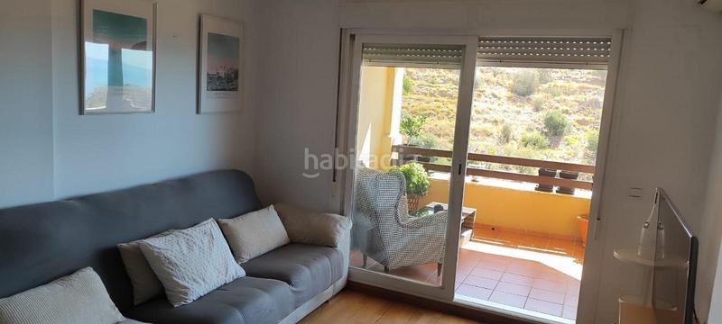 Foto d1e88b7f-a6f7-4e75-8b34-eb24f6eb3f39. Piccolo appartamento con parcheggio piscina in La Cala del Moral Rincón de la Victoria