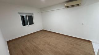 Rez-de-chaussée  Doctor mañas bernabeu. Bajo de tres dormitorios