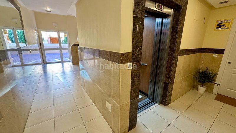 Foto b18a5d85-40b9-4749-bd25-bf4cee30b93c. Etagenwohnung mit parking pool in La Cala del Moral Rincón de la Victoria